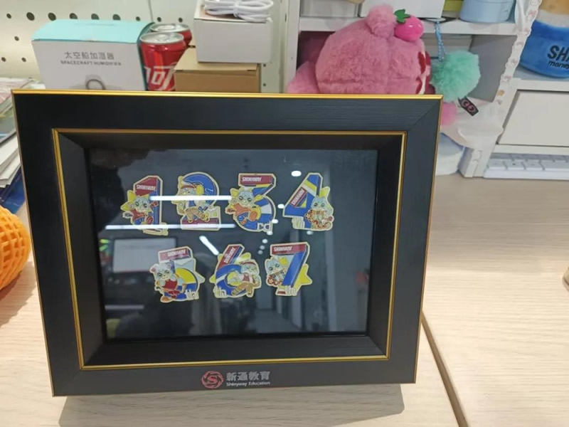 新通7周年纪念勋章