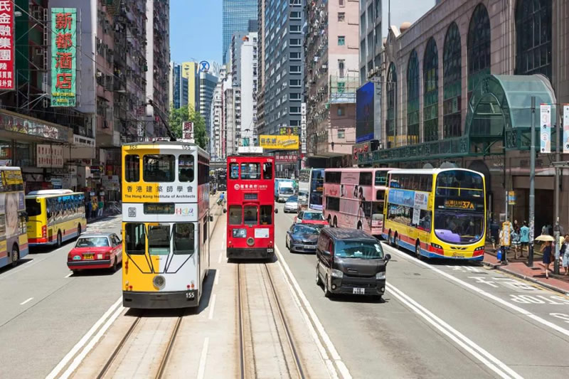 不出国门享受国际化教育——中国港澳